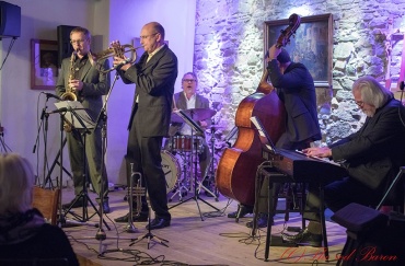 Jazz & Wine-